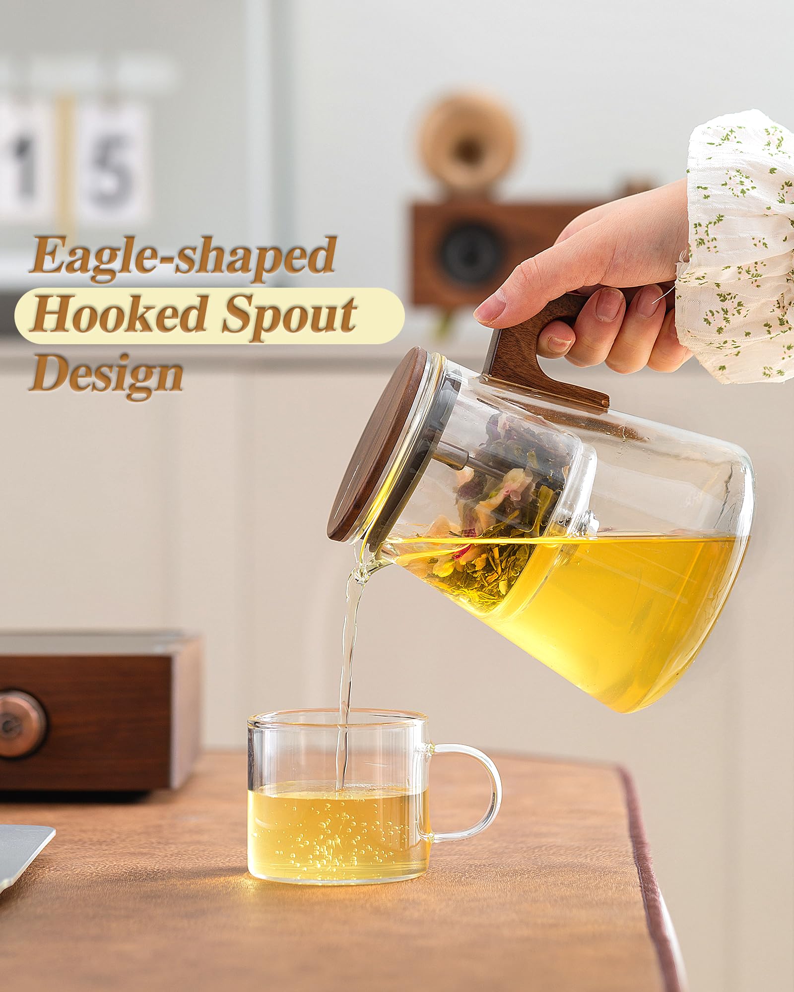 ZENS splash-free spout delivers smooth, no-muss pouring