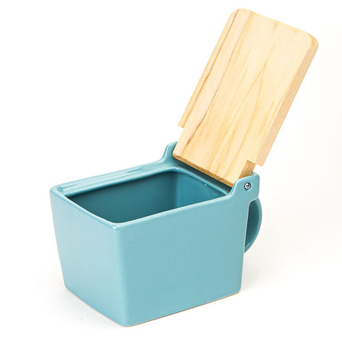 ZERO JAPAN Bee House materials showcase lead-free porcelain for confident storage.