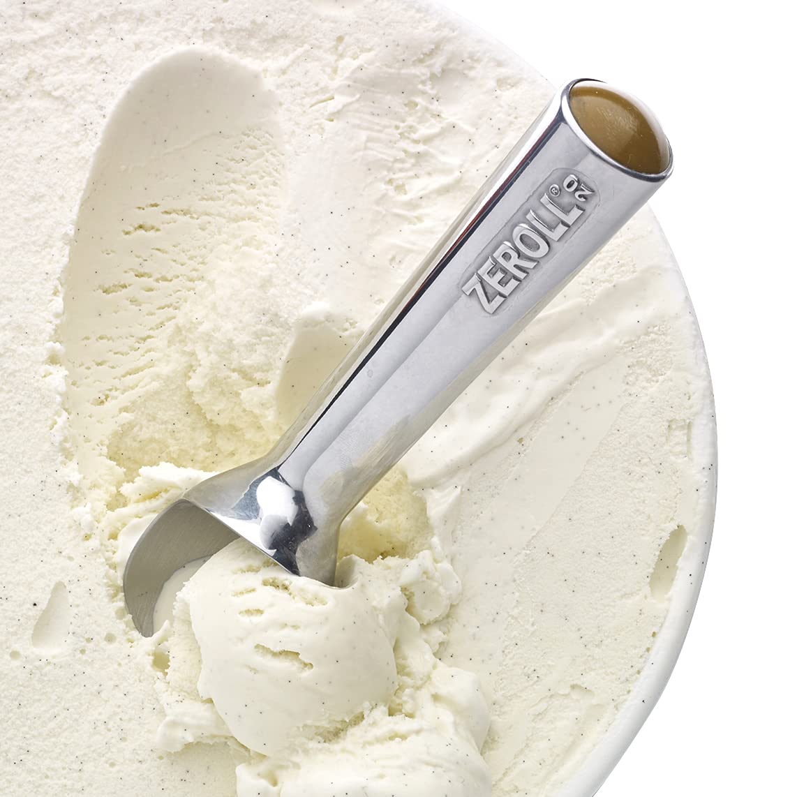 Zeroll 40 scoops per gallon capacity highlights efficiency.