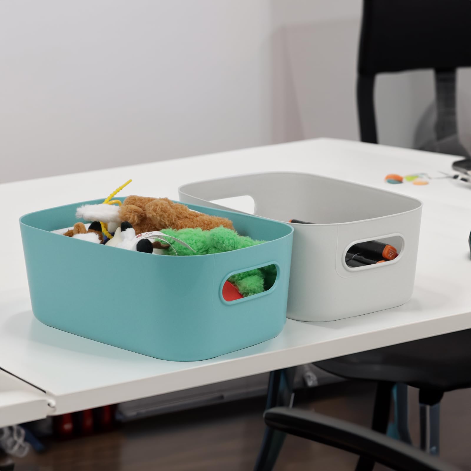 ZEXALOR cabinet organizer bin provides clear visibility and easy reach.