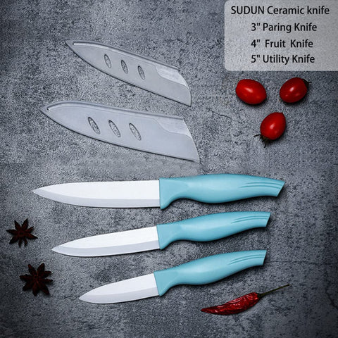Zhiyun ceramic knife on a cutting board demonstrates versatile kitchen prep