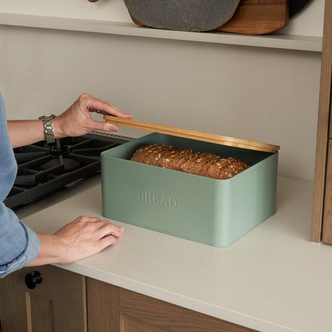 ZICOTO bamboo lid serving plate showcases sourdough while keeping bread fresh