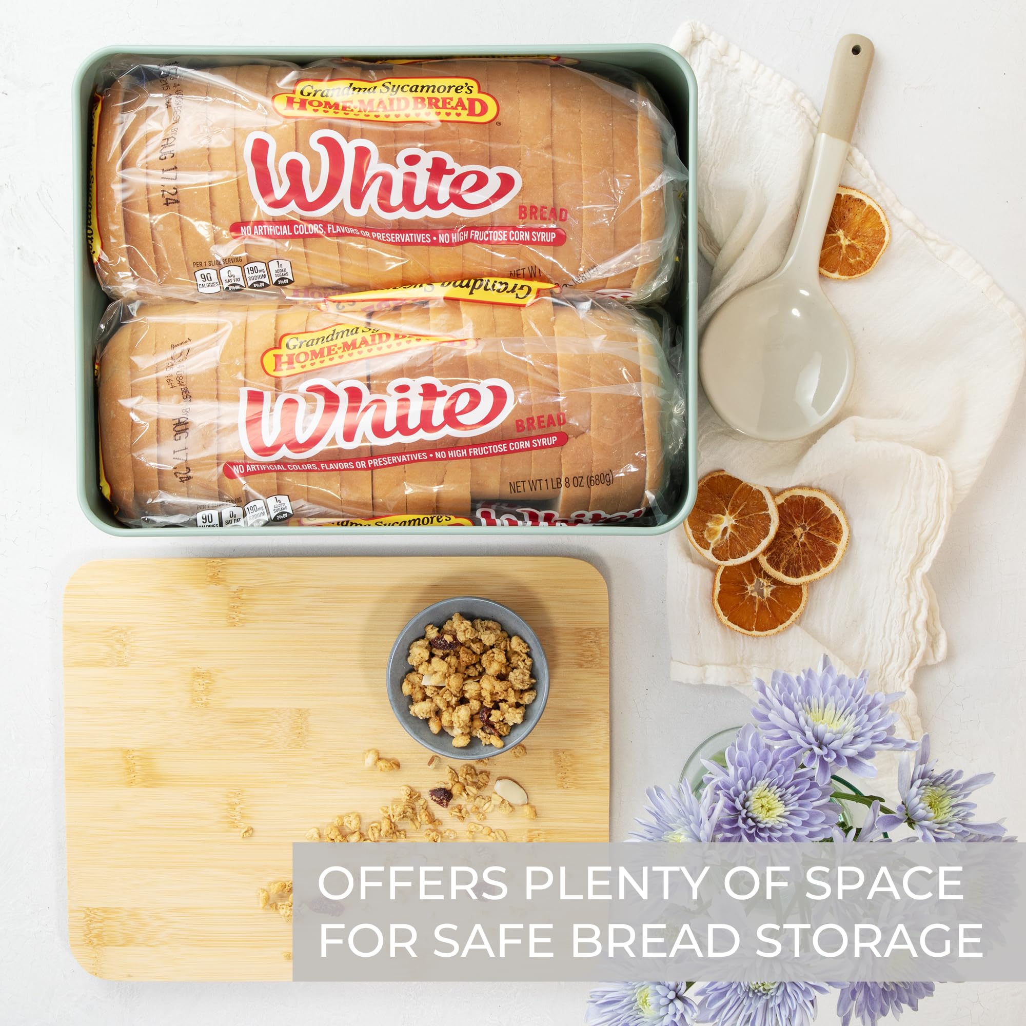 ZICOTO ventilation holes promote air circulation to preserve bakery-fresh flavor