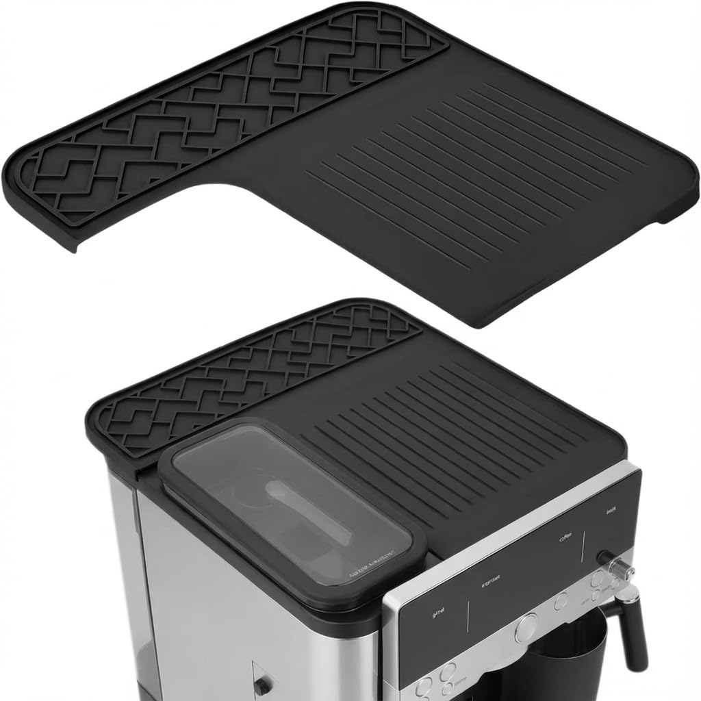 Zinkitool silicone mat on Ninja ES601 top protector reduces scratches and spills.