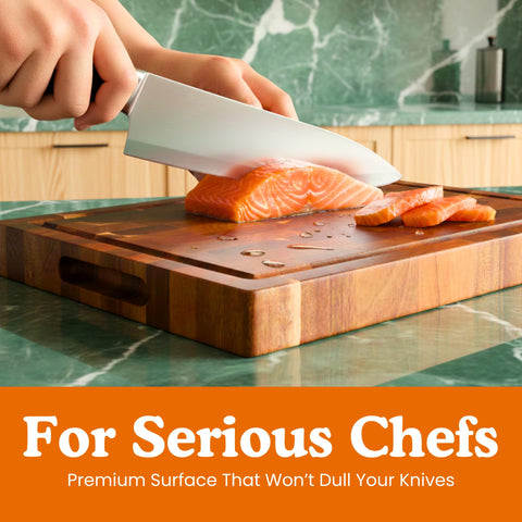 Ziruma gift-ready cutting board suitable for weddings or housewarmings.