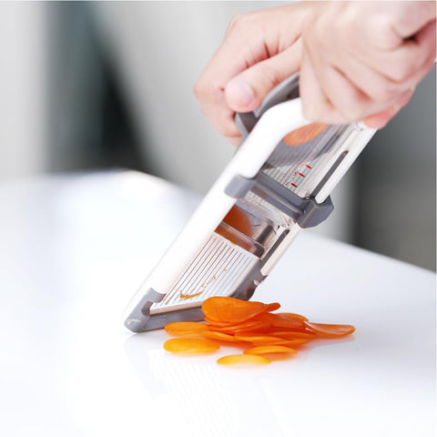ZKIRON slicer is easy to rinse or dishwasher-clean, reducing kitchen cleanup time