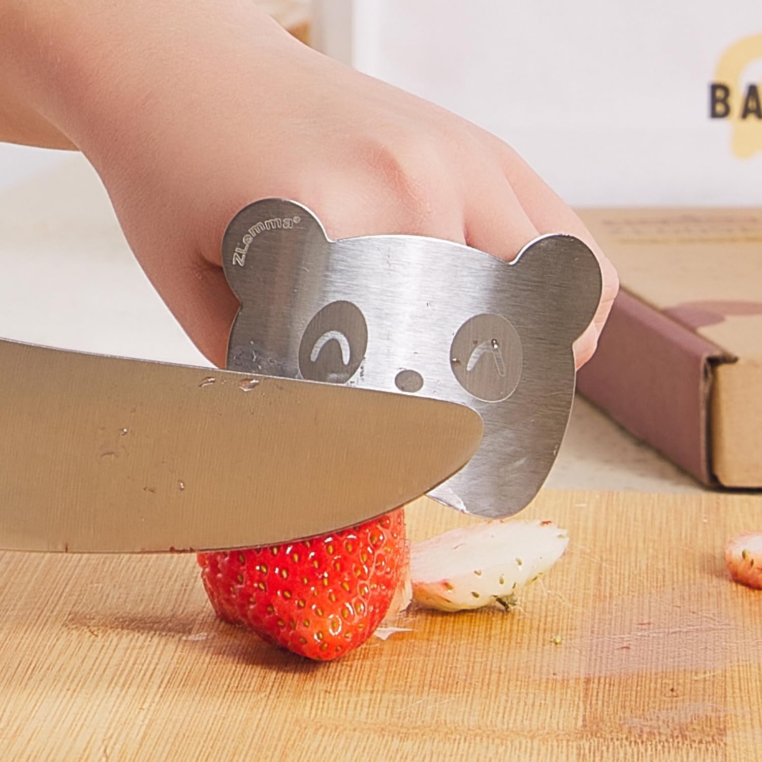 ZLemma Panda Finger Guards beginner gift idea for aspiring cooks.