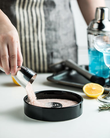Zoeeker bar rimmer set 2-pack helps coat multiple glasses without waste.