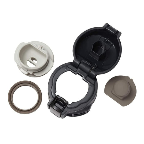 Mouthpiece vent enables smooth pours and reduces splashes