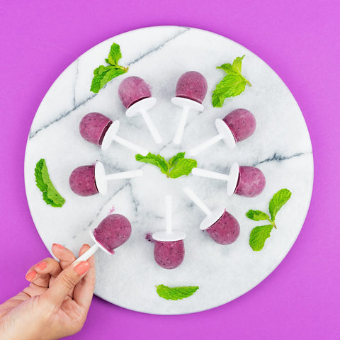 ZOKU mini pops with colorful fruit and juice flavors