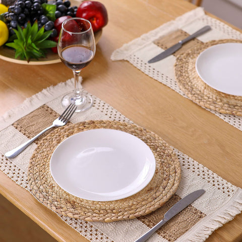 Zology gift placemats natural color bundle; suited for celebrations.