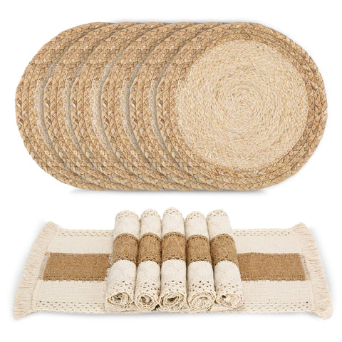 Zology square placemats in natural cotton burlap for rustic dining ambiance.