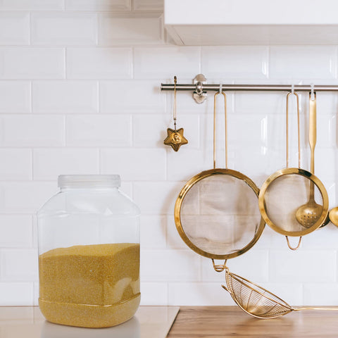 ZOOFOX BPA-free PET plastic jars designed for durable daily use.