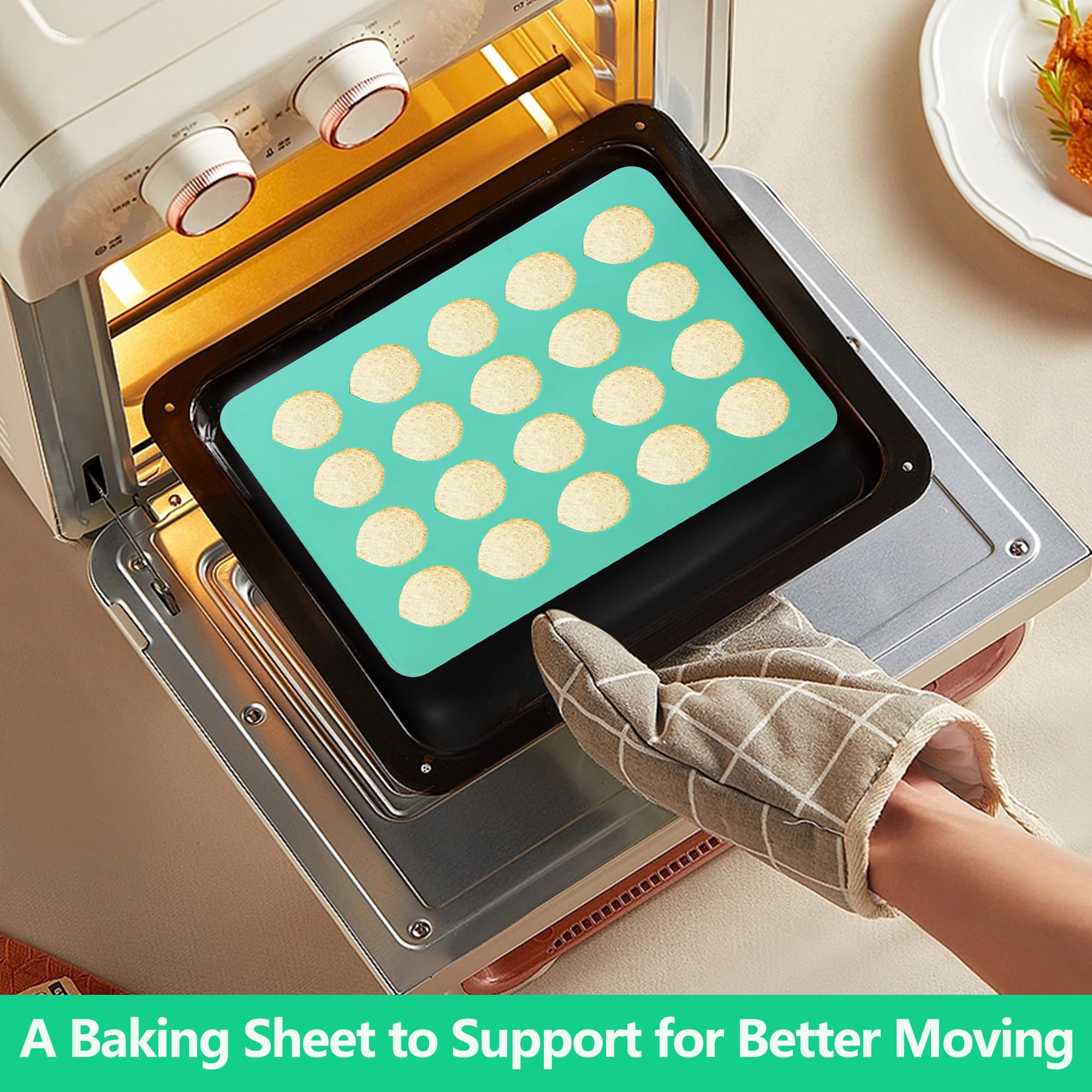 Zorazio easy-clean surface simplifies washing after baking.
