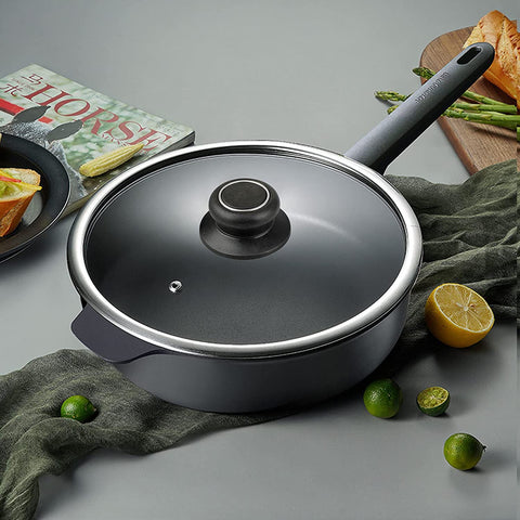 ZUIHUI 11-inch lid fits most 11-inch cookware like cast iron.
