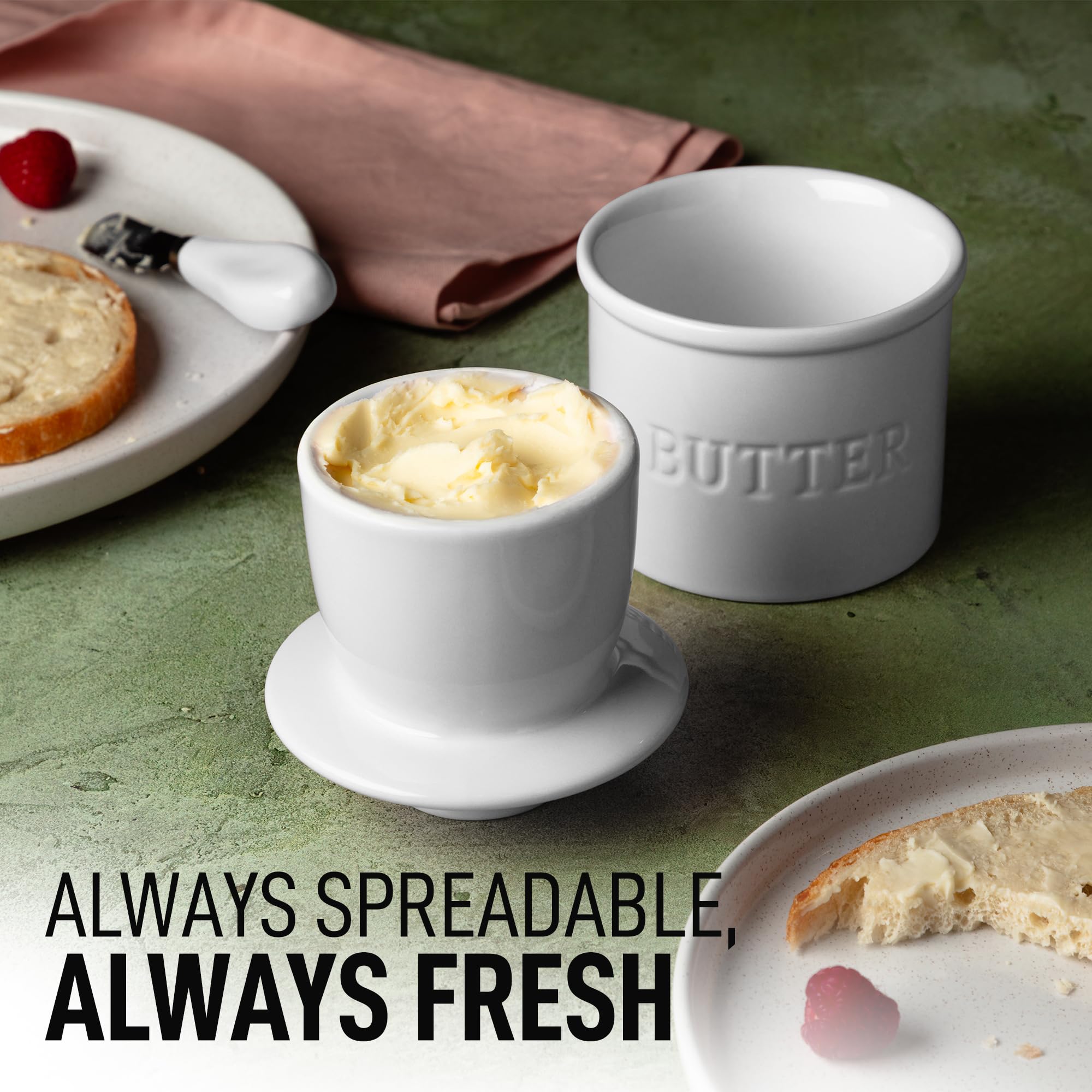 Zulay Kitchen butter knife included with crock for smooth spreading
