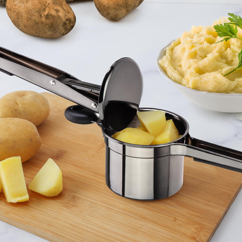Zulay Kitchen cauliflower and squash mash with potato ricer versatility