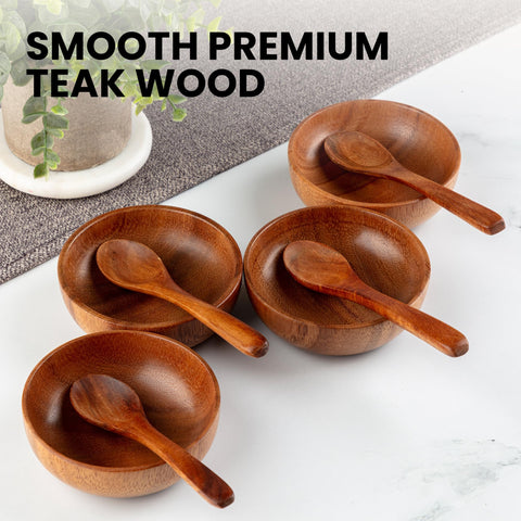 Close-up of natural teak grain on Zulay Kitchen bowls.