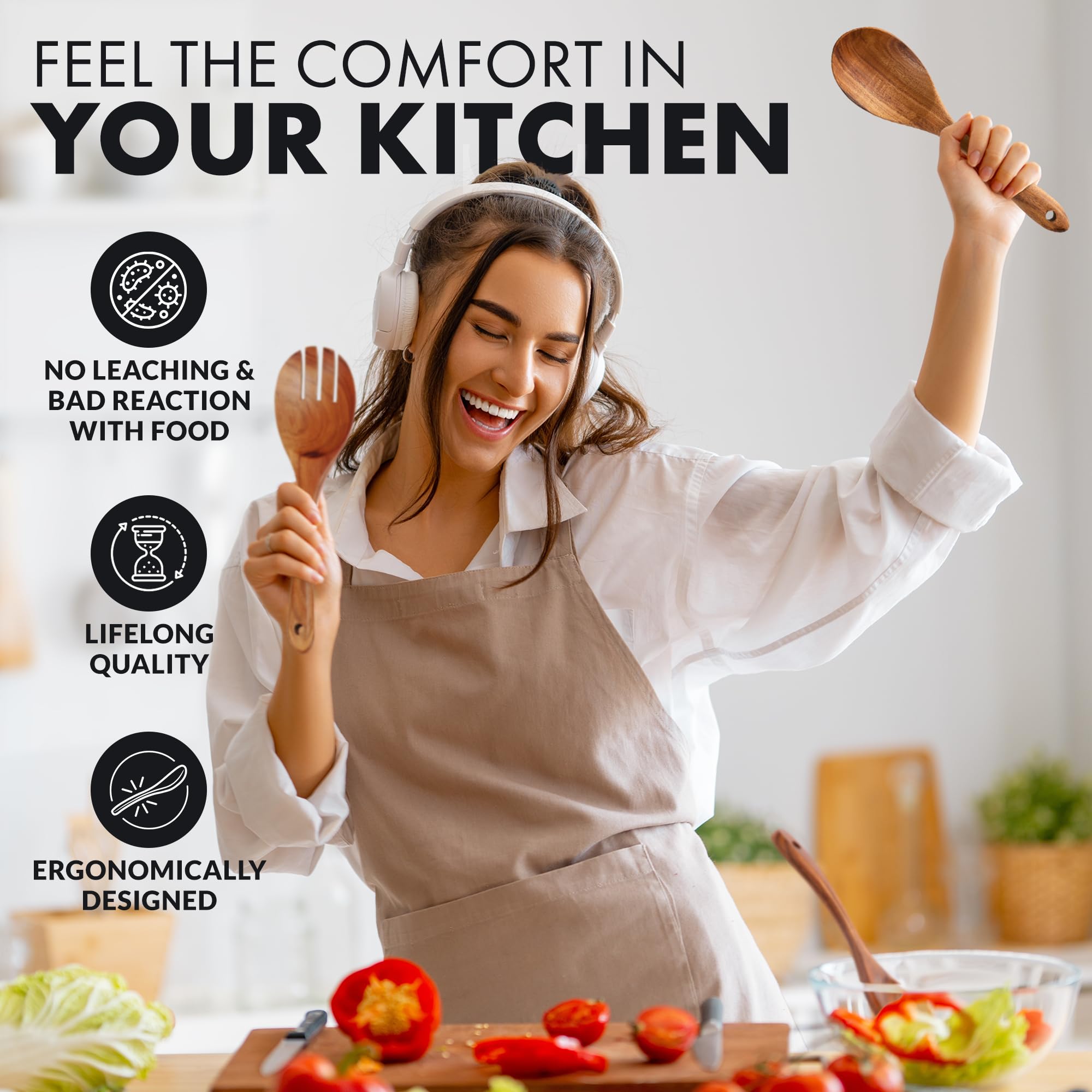 Zulay Kitchen teak ladle for soups and sauces with ease