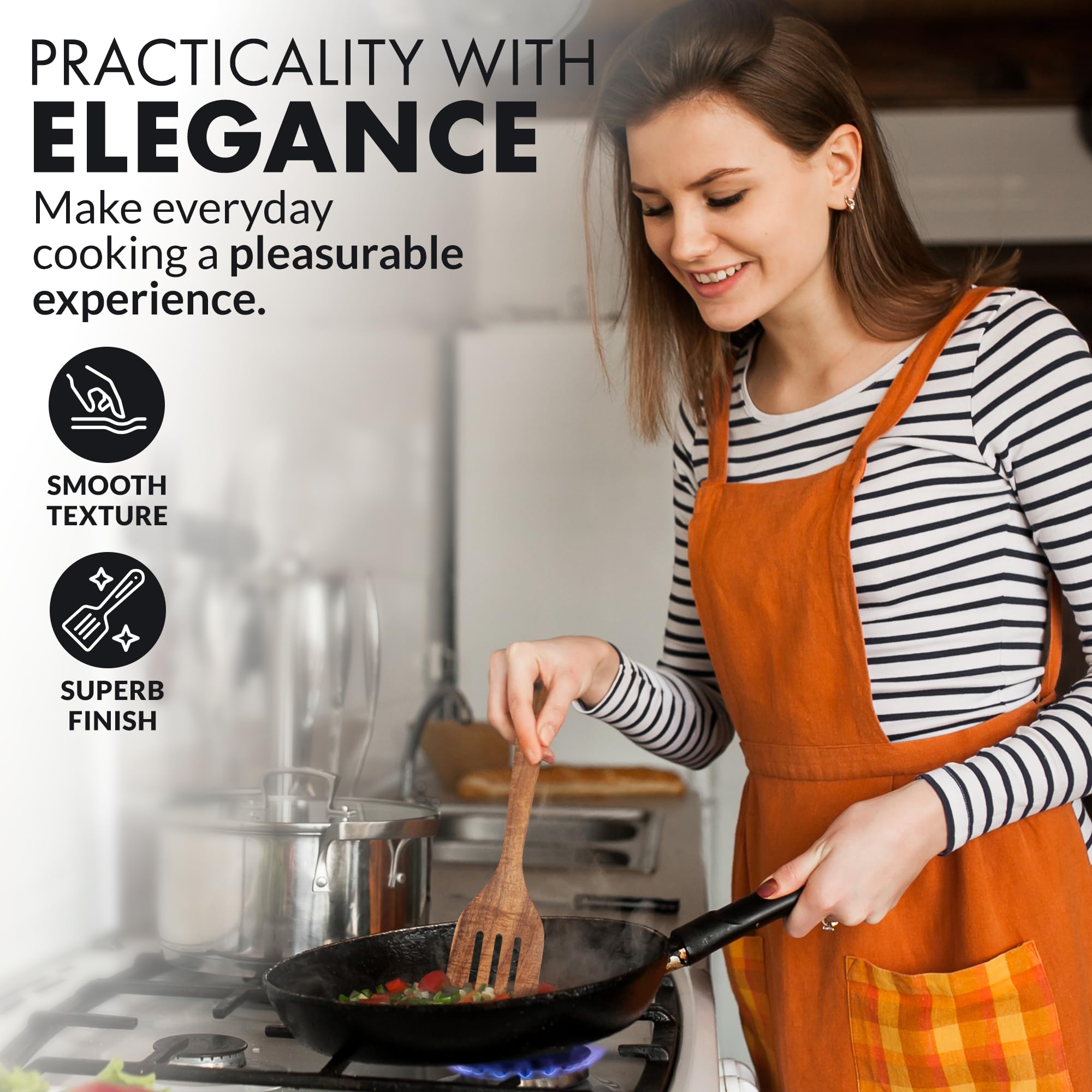 Zulay Kitchen teak pasta server handling al dente noodles