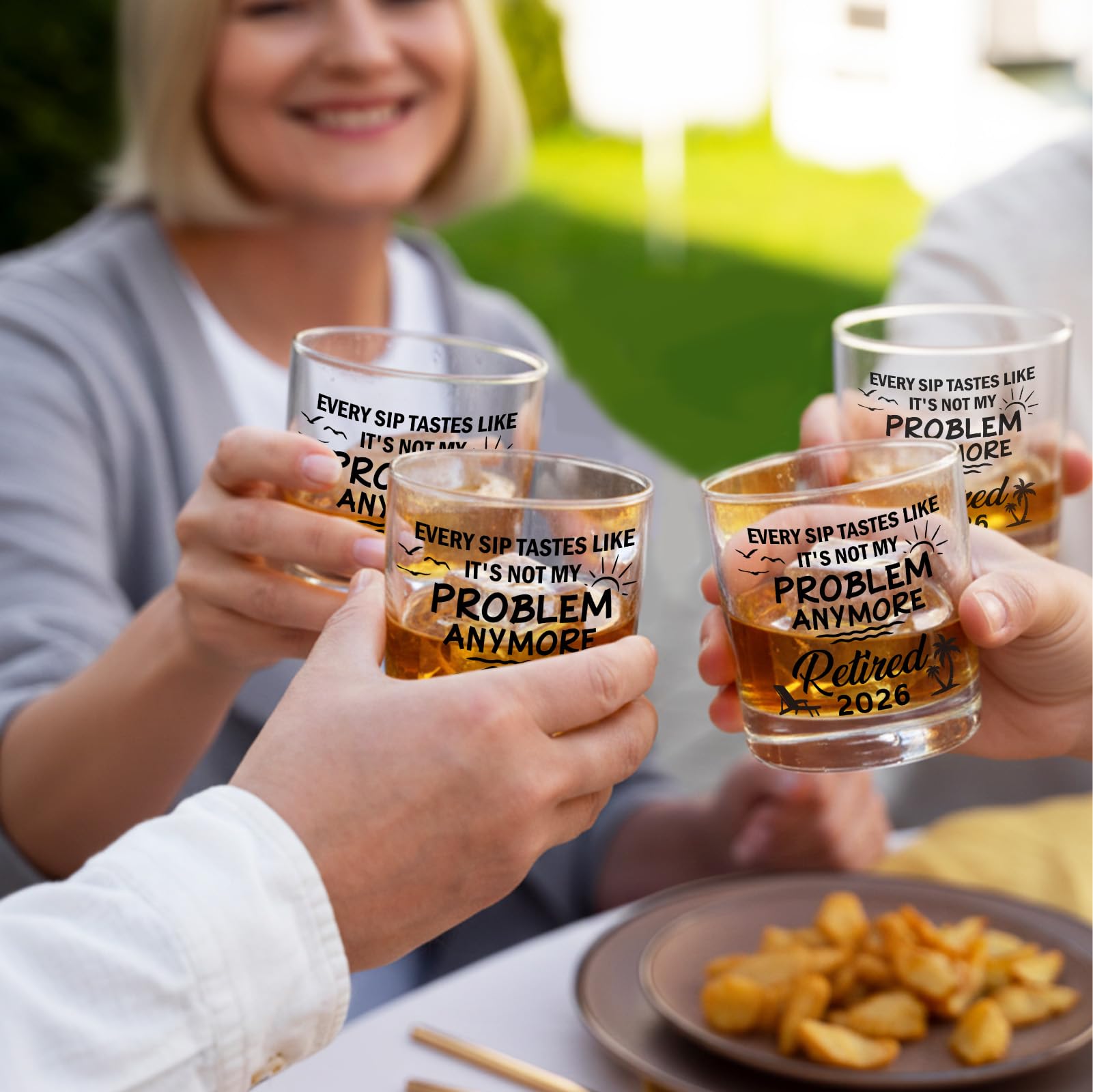 Zunaked friends retirement glass—a thoughtful companion for home bars and gatherings.