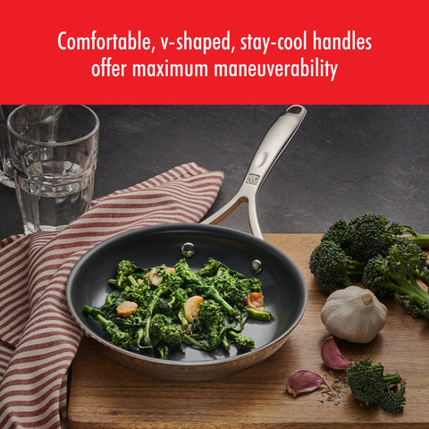 ZWILLING Energy Plus stay cool handle ensures comfortable control during cooking