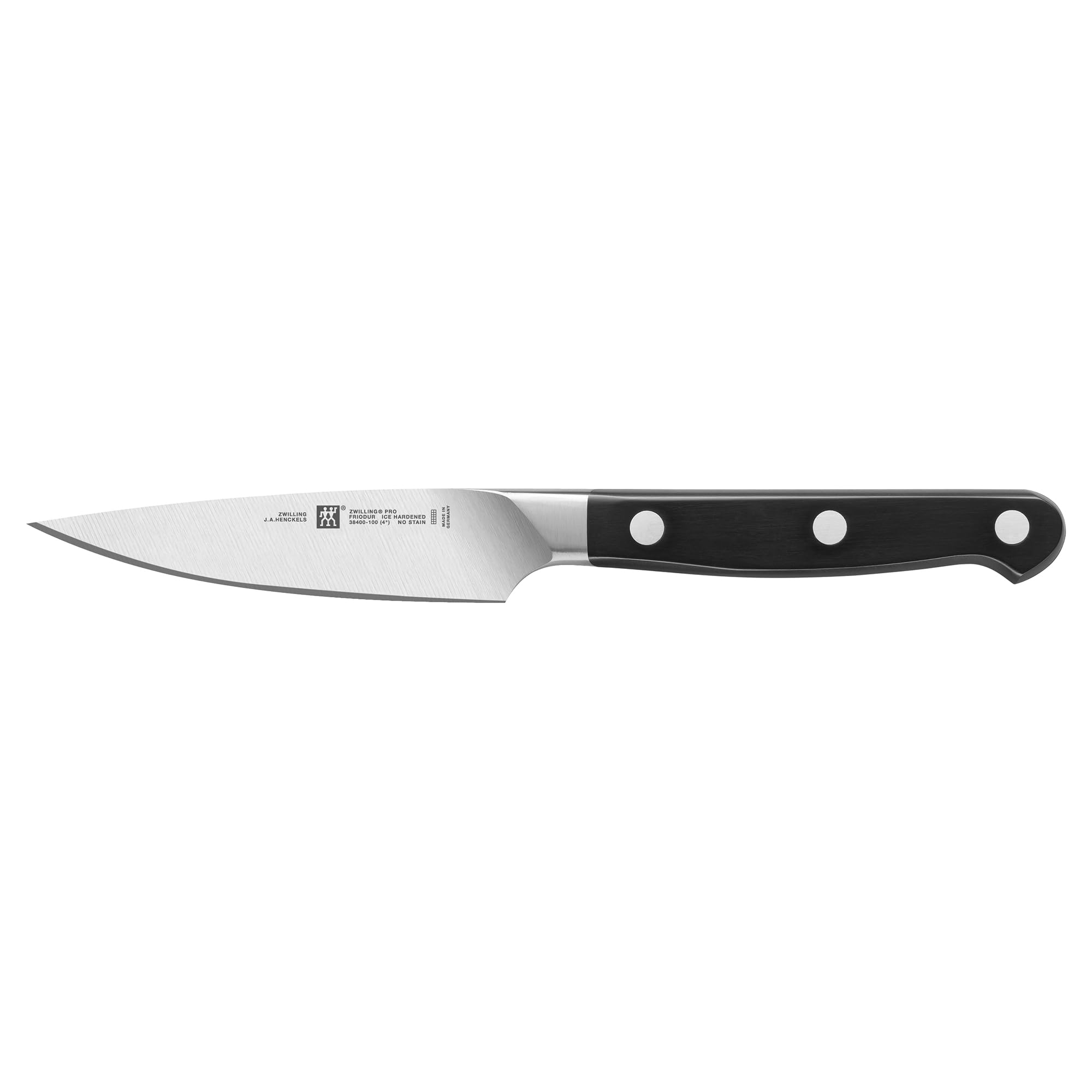 ZWILLING Pro curved bolster promotes safe, comfortable cutting