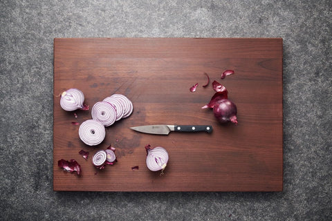 Zwilling Pro original paring knife peeling apples for even, clean slices