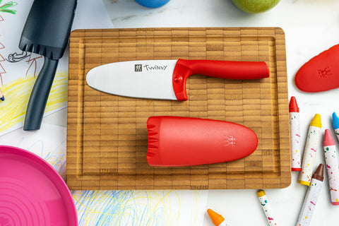 Zwilling Twinny knife rounded blade for safer kid-friendly slicing.